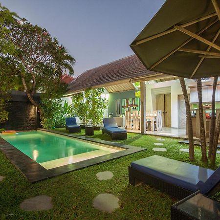 Villa Jalak Seminyak Eksteriør bilde